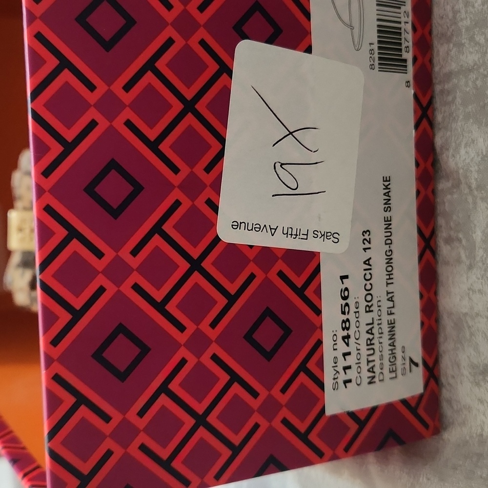 Tory Burch Leighanne Flat Thong Slide - Picture 5 of 5